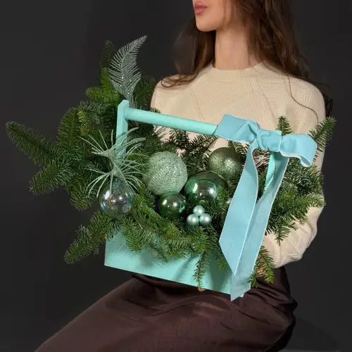 Зимняя композиция "Снежное облако"