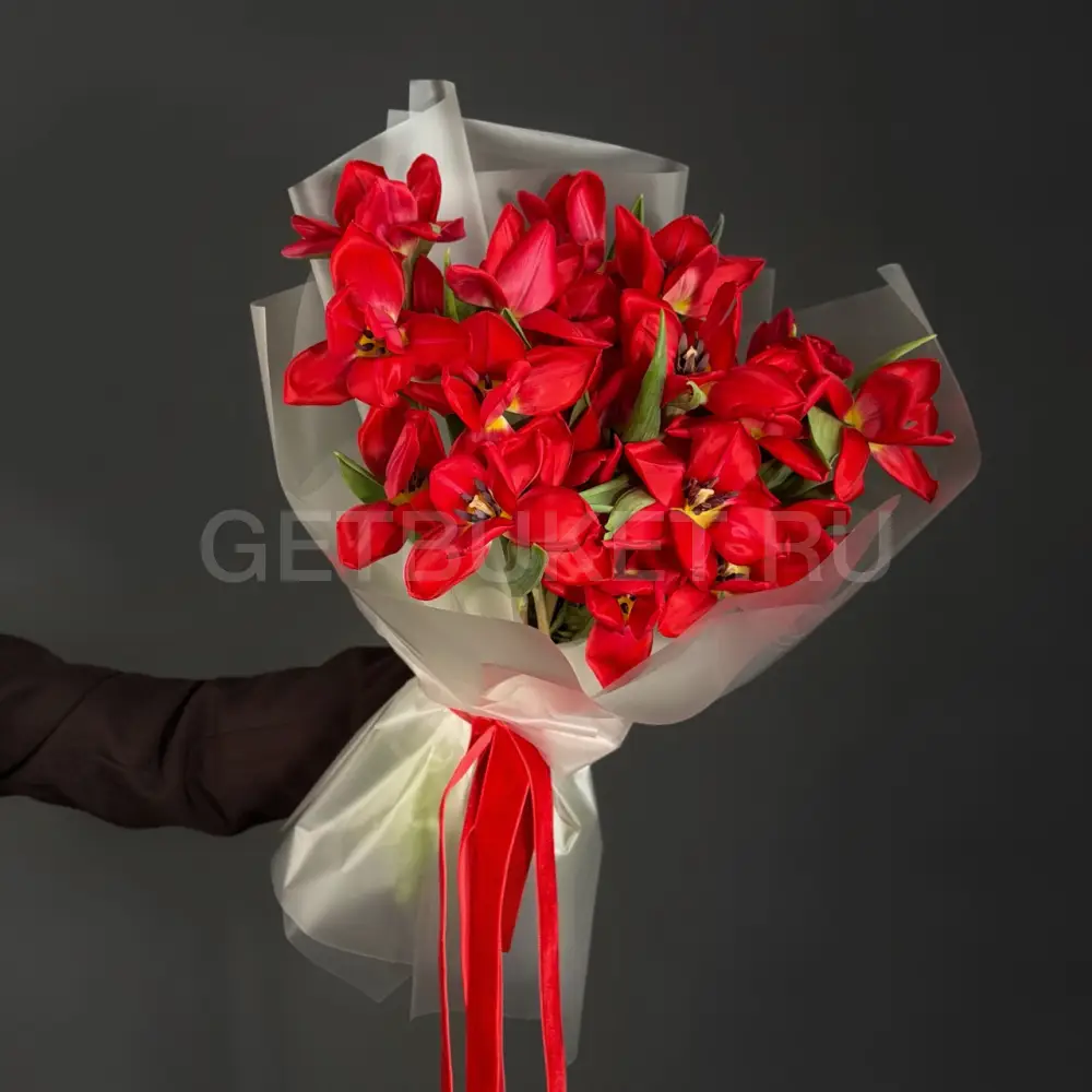 225118 Букет "Вихрь любви" из тюльпанов